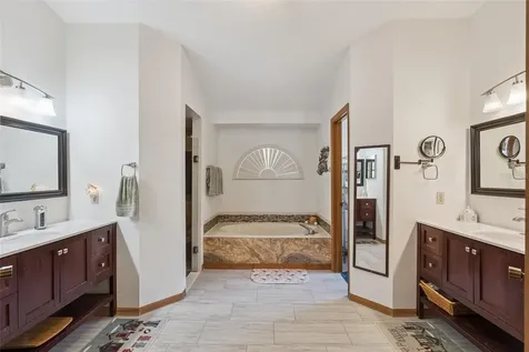 33939 Valencia Drive Leesburg FL 34788