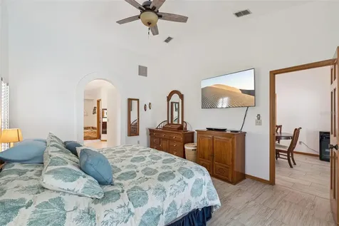 33939 Valencia Drive Leesburg FL 34788