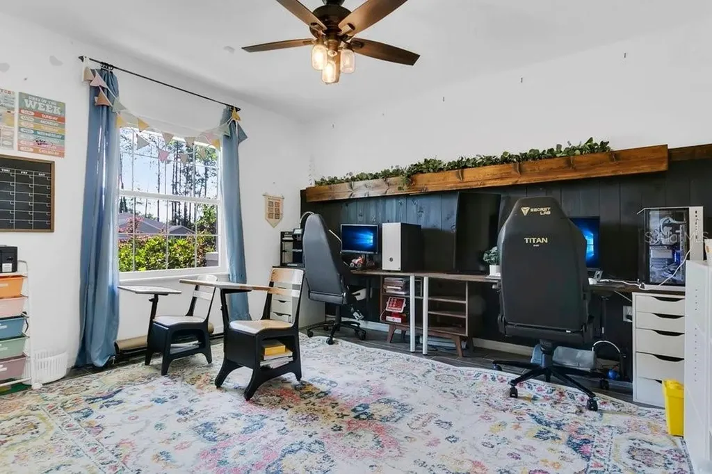 2042 1st Avenue Deland FL 32724