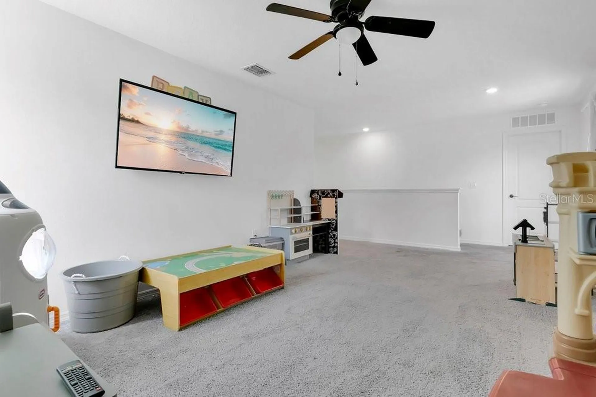 2042 1st Avenue Deland FL 32724
