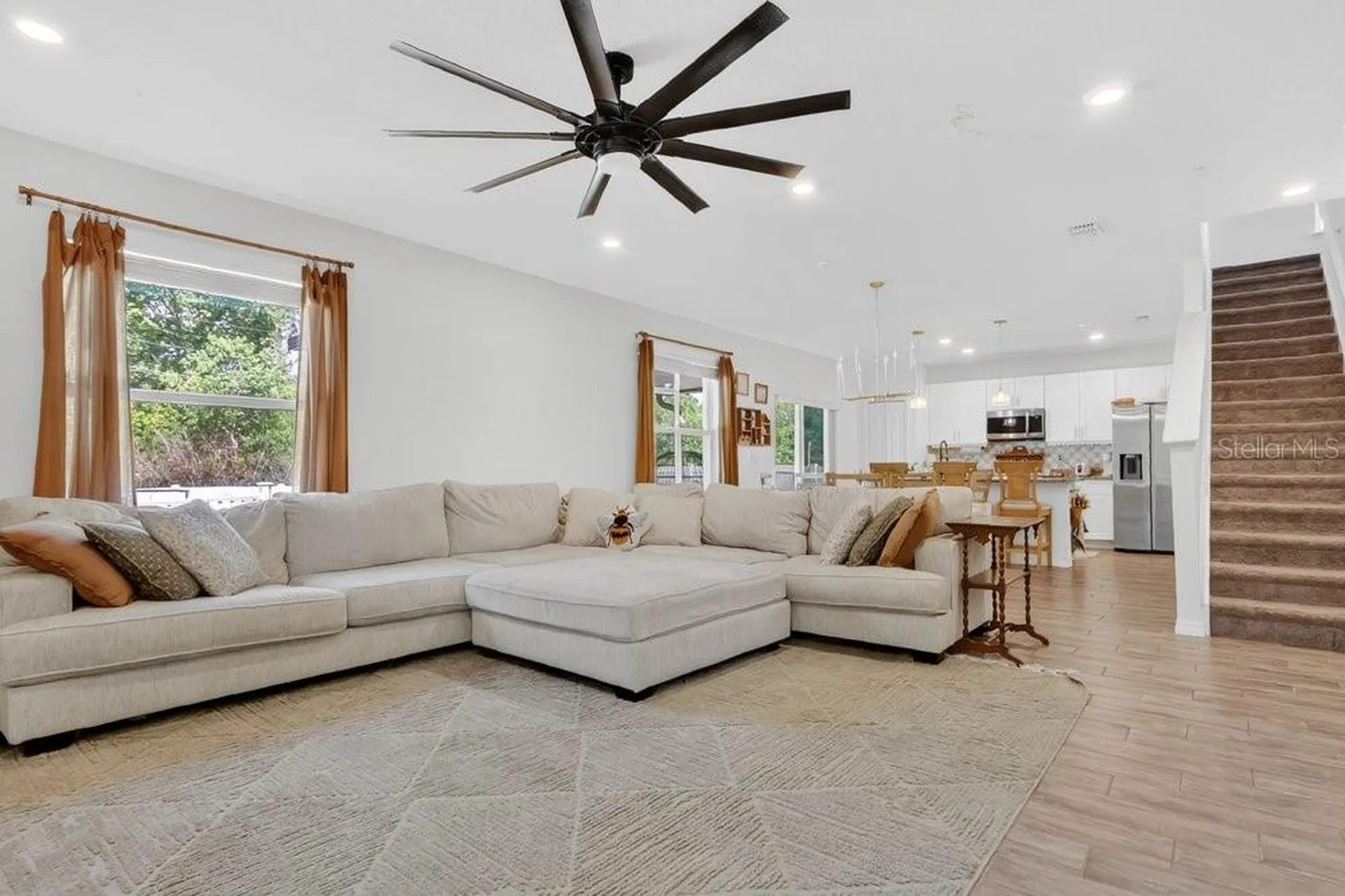2042 1st Avenue Deland FL 32724
