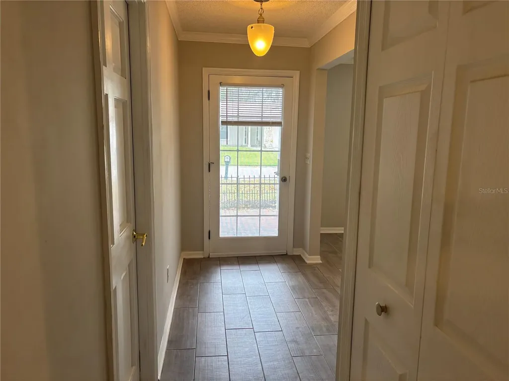 105 E Cottesmore Circle Longwood FL 32779
