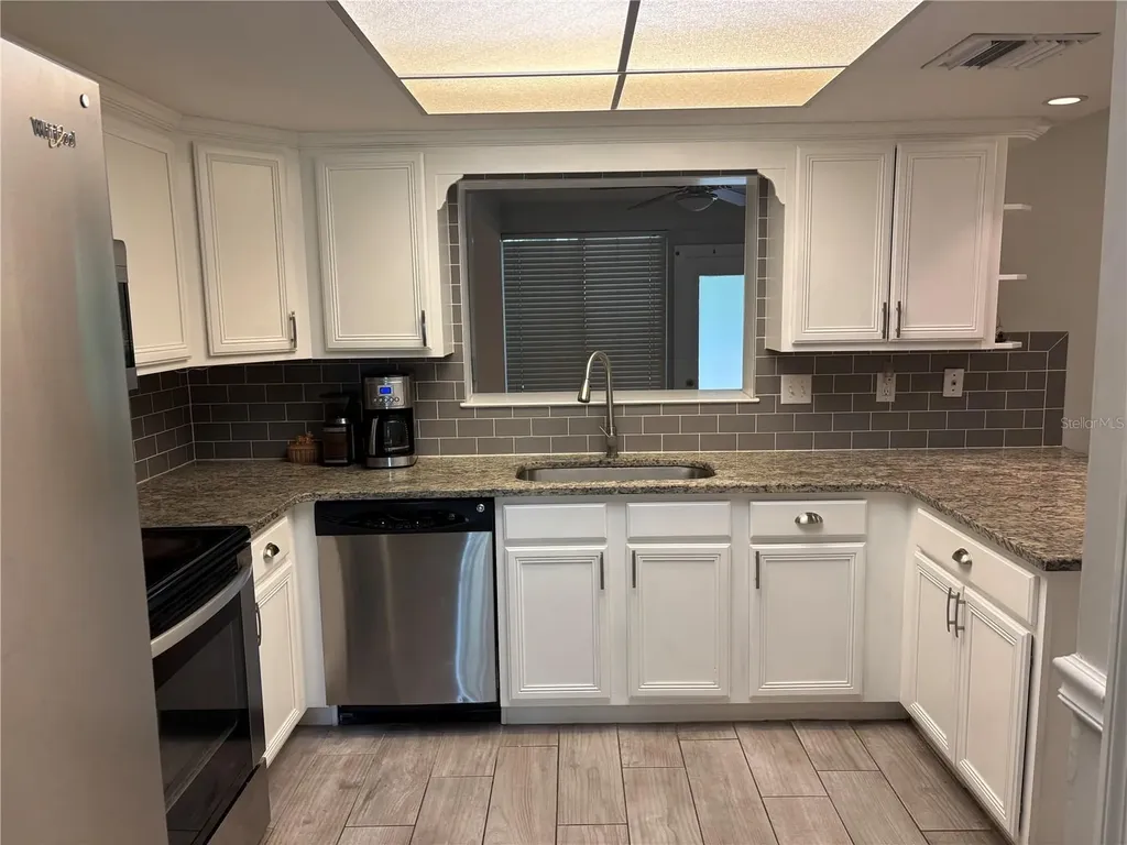 105 E Cottesmore Circle Longwood FL 32779