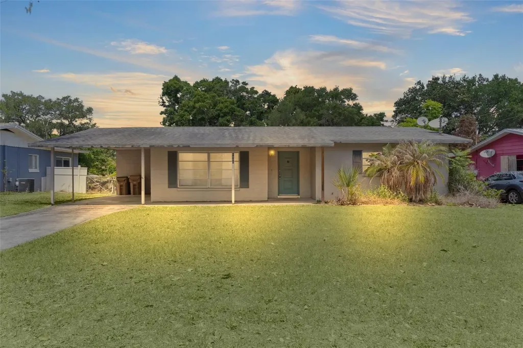 6908 Fern Circle Leesburg FL 34748