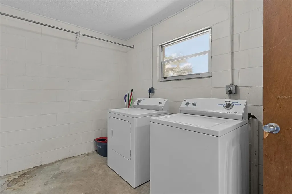 6908 Fern Circle Leesburg FL 34748