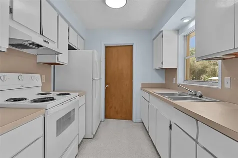6908 Fern Circle Leesburg FL 34748