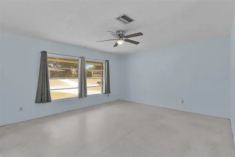 6908 Fern Circle Leesburg FL 34748