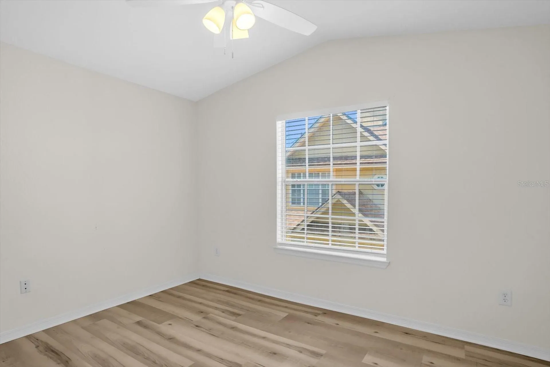 845 Grand Regency Point Altamonte Springs FL 32714