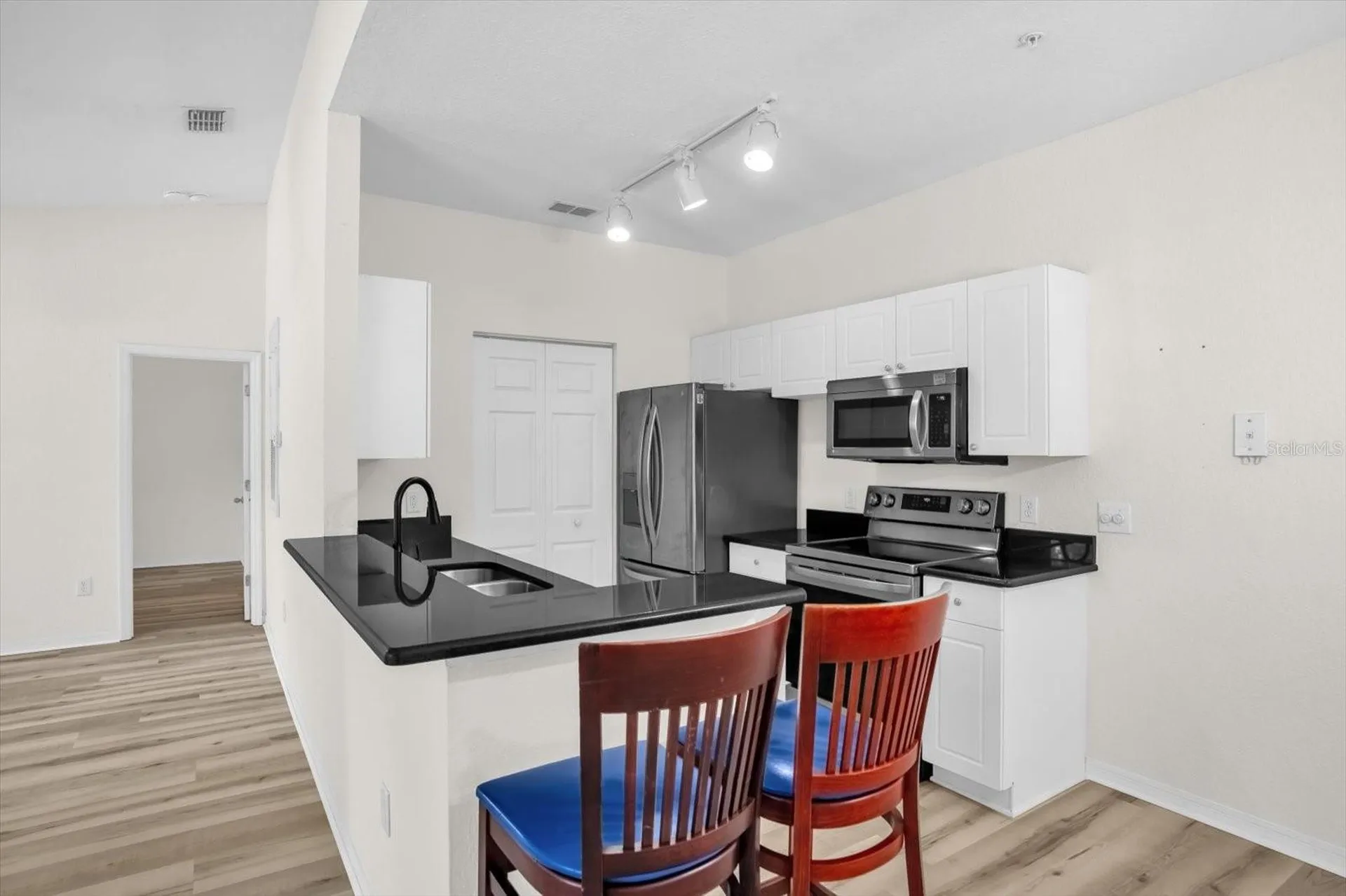 845 Grand Regency Point Altamonte Springs FL 32714