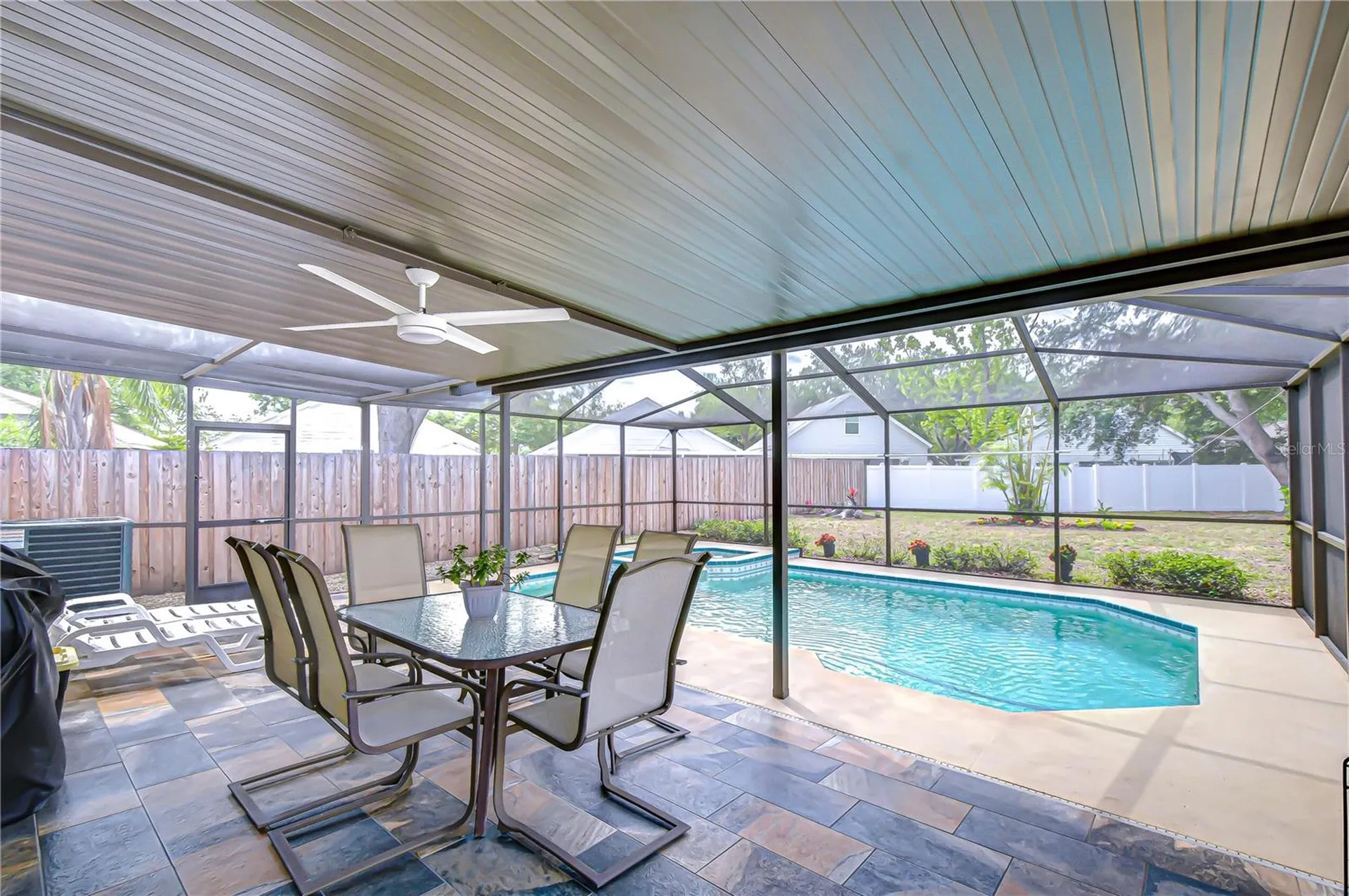 1721 Tropicana Way Valrico FL 33594