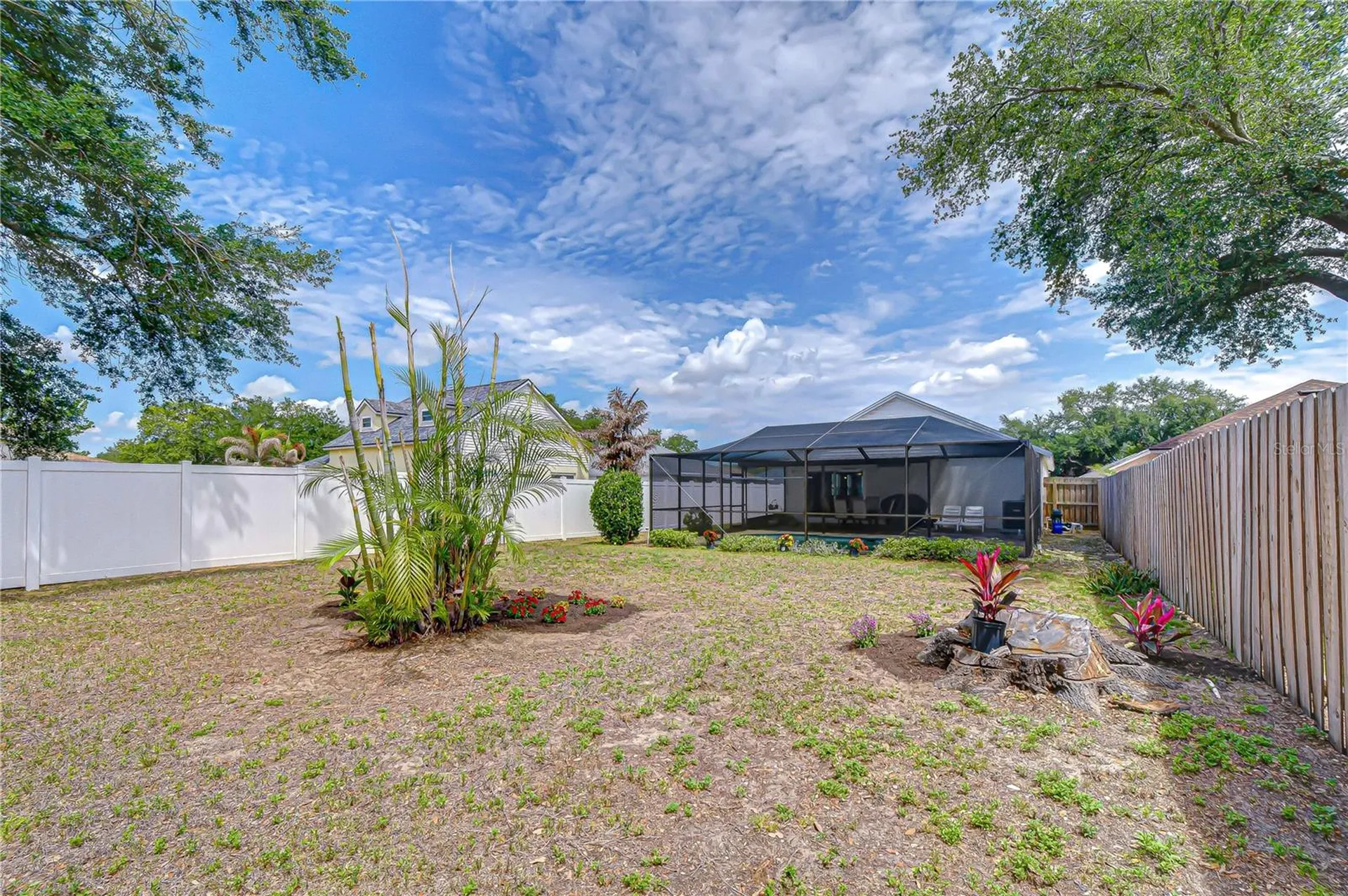 1721 Tropicana Way Valrico FL 33594