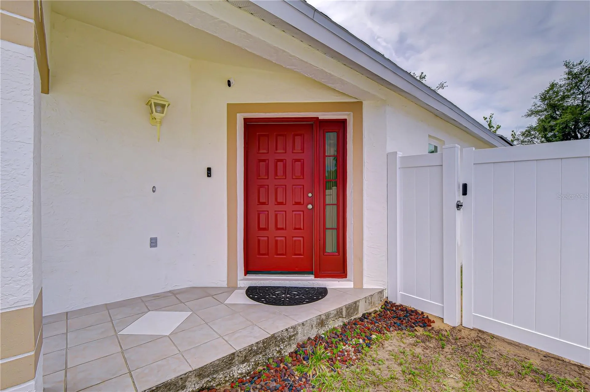 1721 Tropicana Way Valrico FL 33594