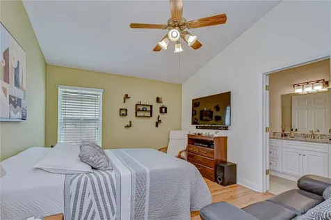 1721 Tropicana Way Valrico FL 33594