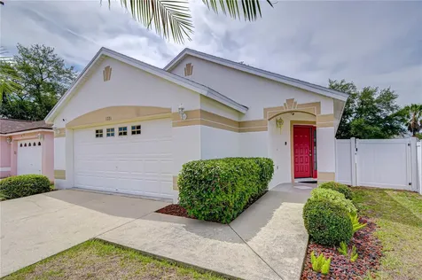 1721 Tropicana Way Valrico FL 33594