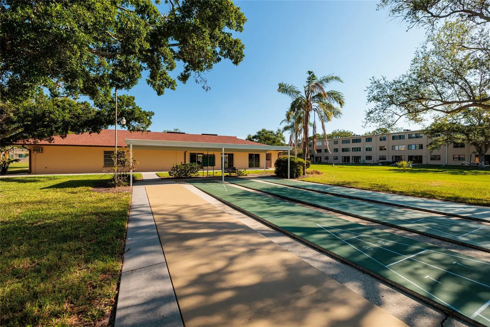 4915 Bay Street NE St Petersburg FL 33703