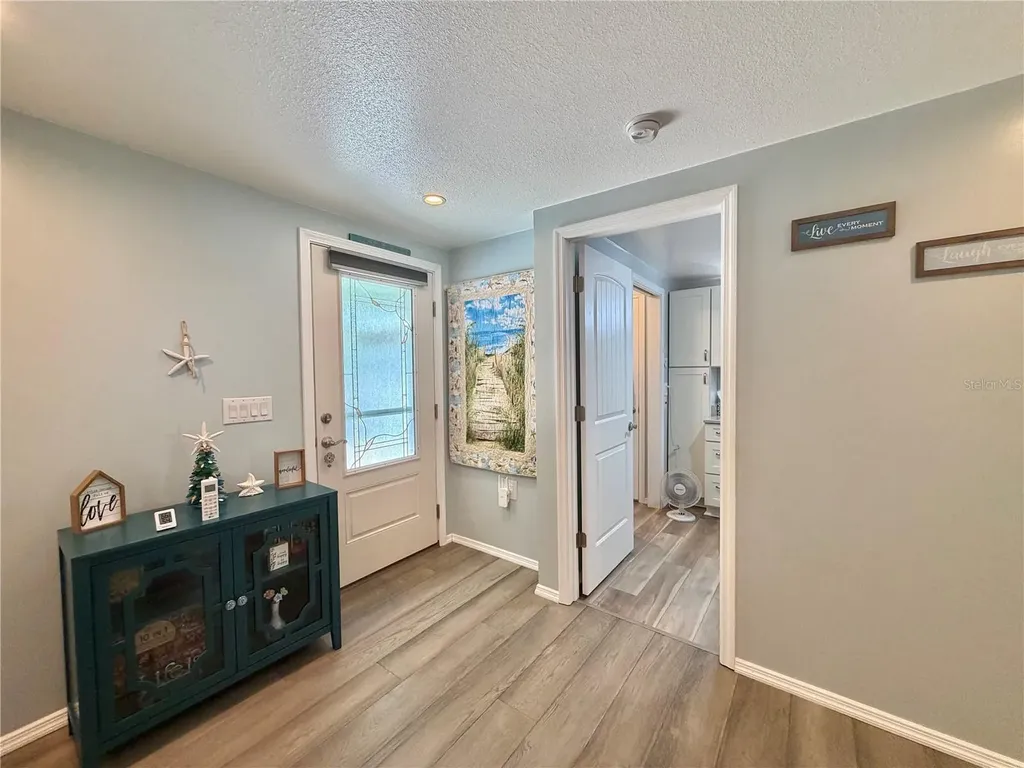 121 Tamarisk Way Leesburg FL 34748