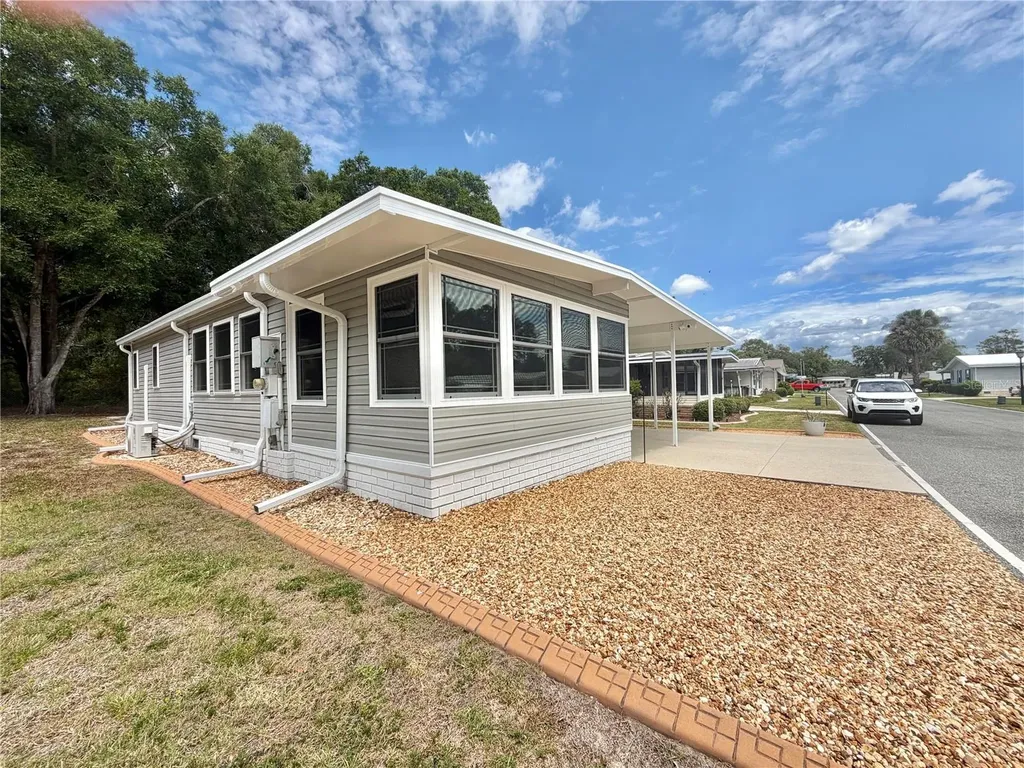121 Tamarisk Way Leesburg FL 34748