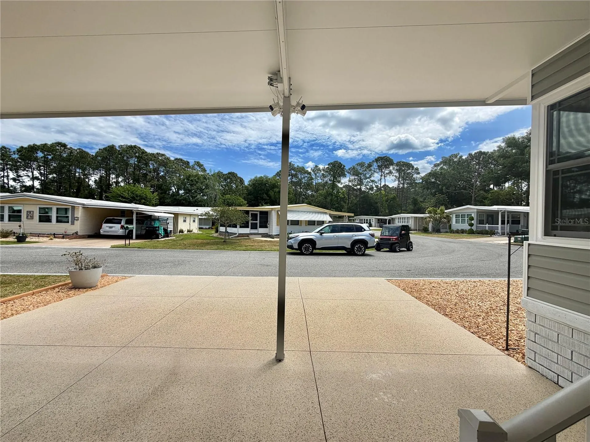 121 Tamarisk Way Leesburg FL 34748
