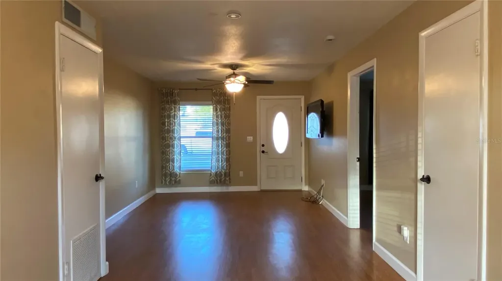 502 Santiago Avenue Orlando FL 32807