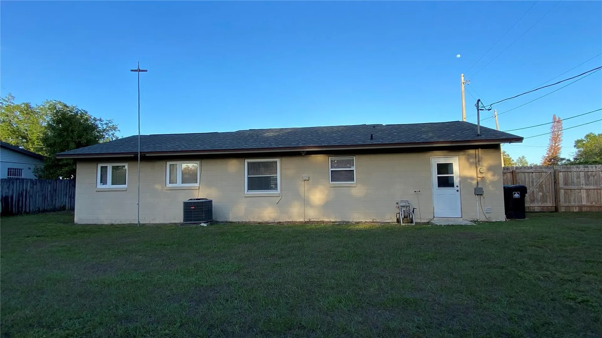 502 Santiago Avenue Orlando FL 32807