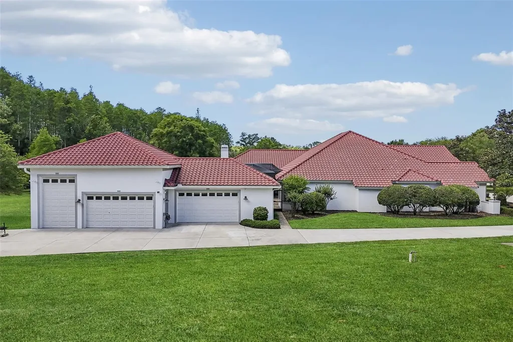 16117 Suncrest Shores Drive Odessa FL 33556