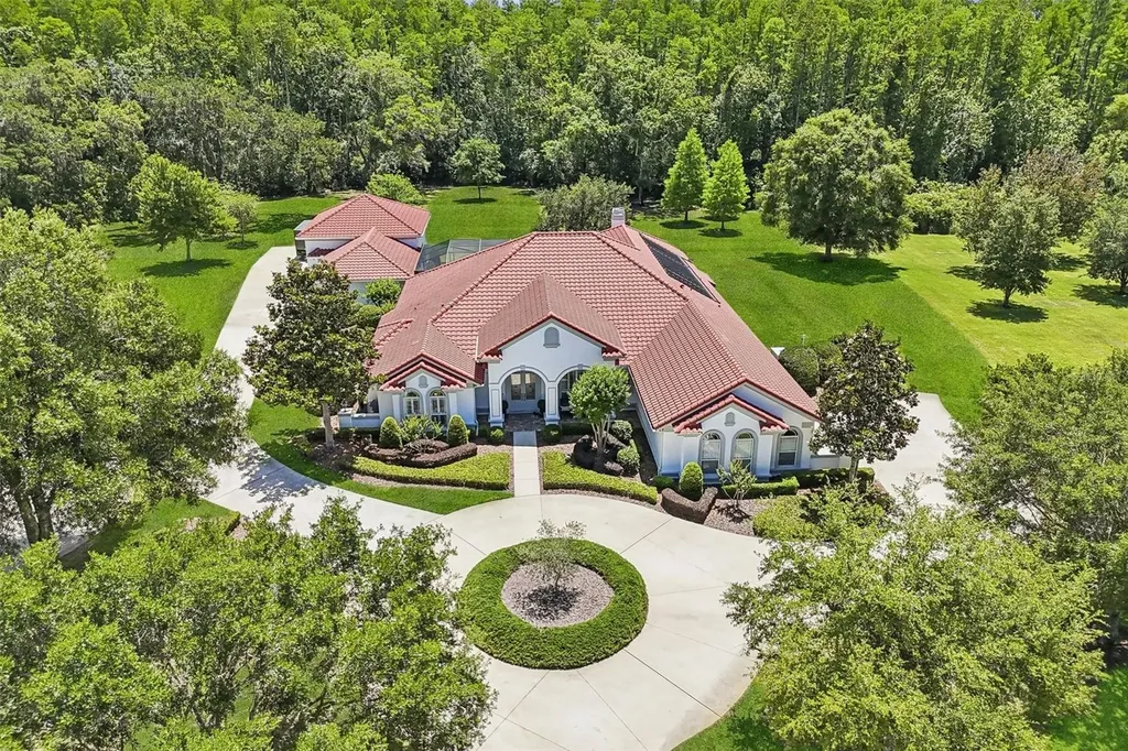 16117 Suncrest Shores Drive Odessa FL 33556
