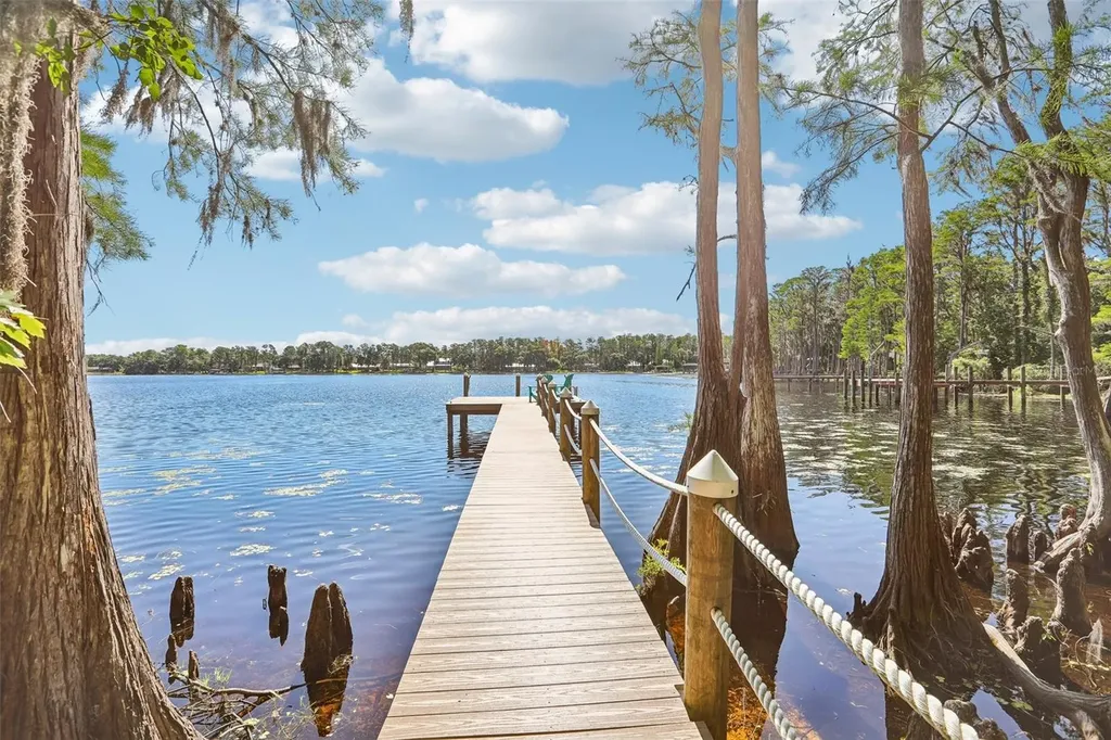 16117 Suncrest Shores Drive Odessa FL 33556