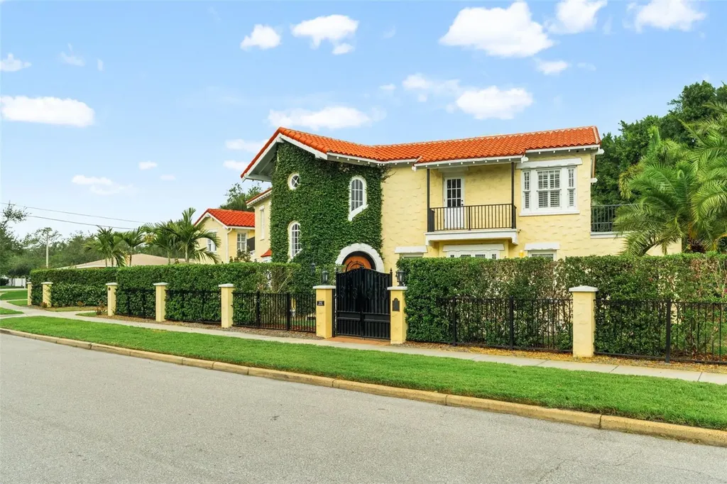 190 Bosphorous Avenue Tampa FL 33606