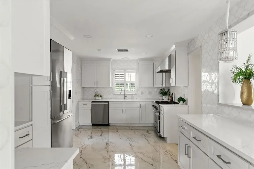 190 Bosphorous Avenue Tampa FL 33606