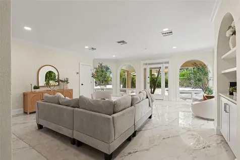 190 Bosphorous Avenue Tampa FL 33606