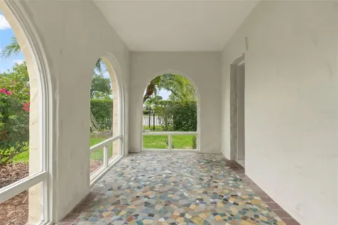 190 Bosphorous Avenue Tampa FL 33606