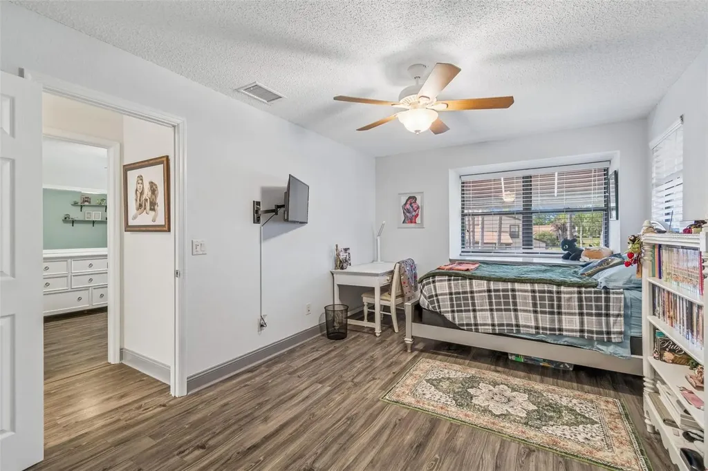 2318 Village Green Boulevard Plant City FL 33566