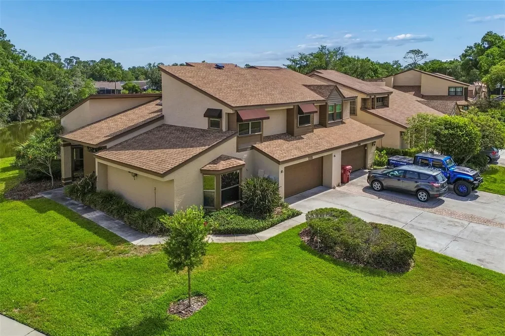 2318 Village Green Boulevard Plant City FL 33566