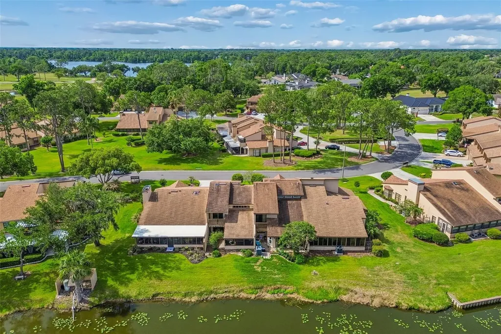 2318 Village Green Boulevard Plant City FL 33566