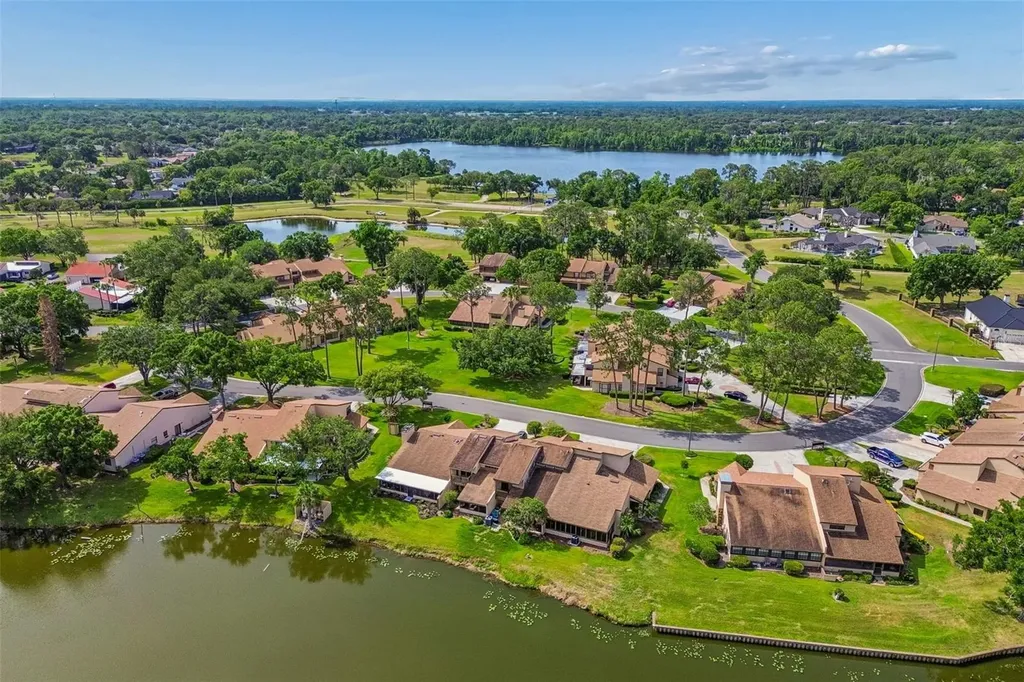 2318 Village Green Boulevard Plant City FL 33566