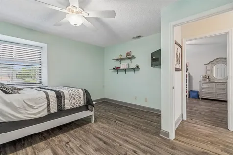 2318 Village Green Boulevard Plant City FL 33566
