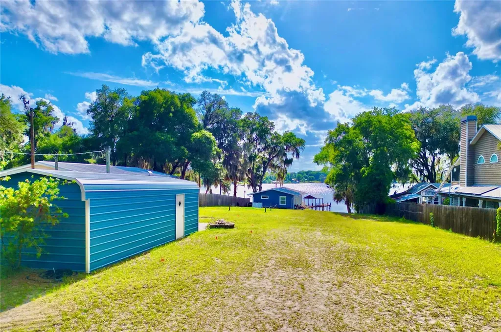 125 Floradandy Road Hawthorne FL 32640