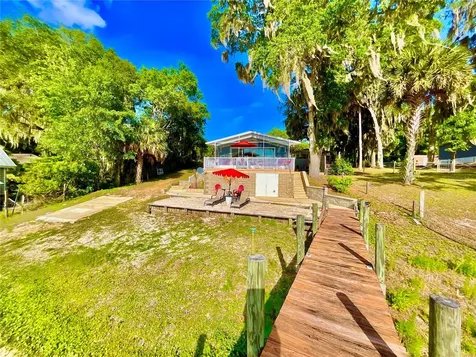 125 Floradandy Road Hawthorne FL 32640