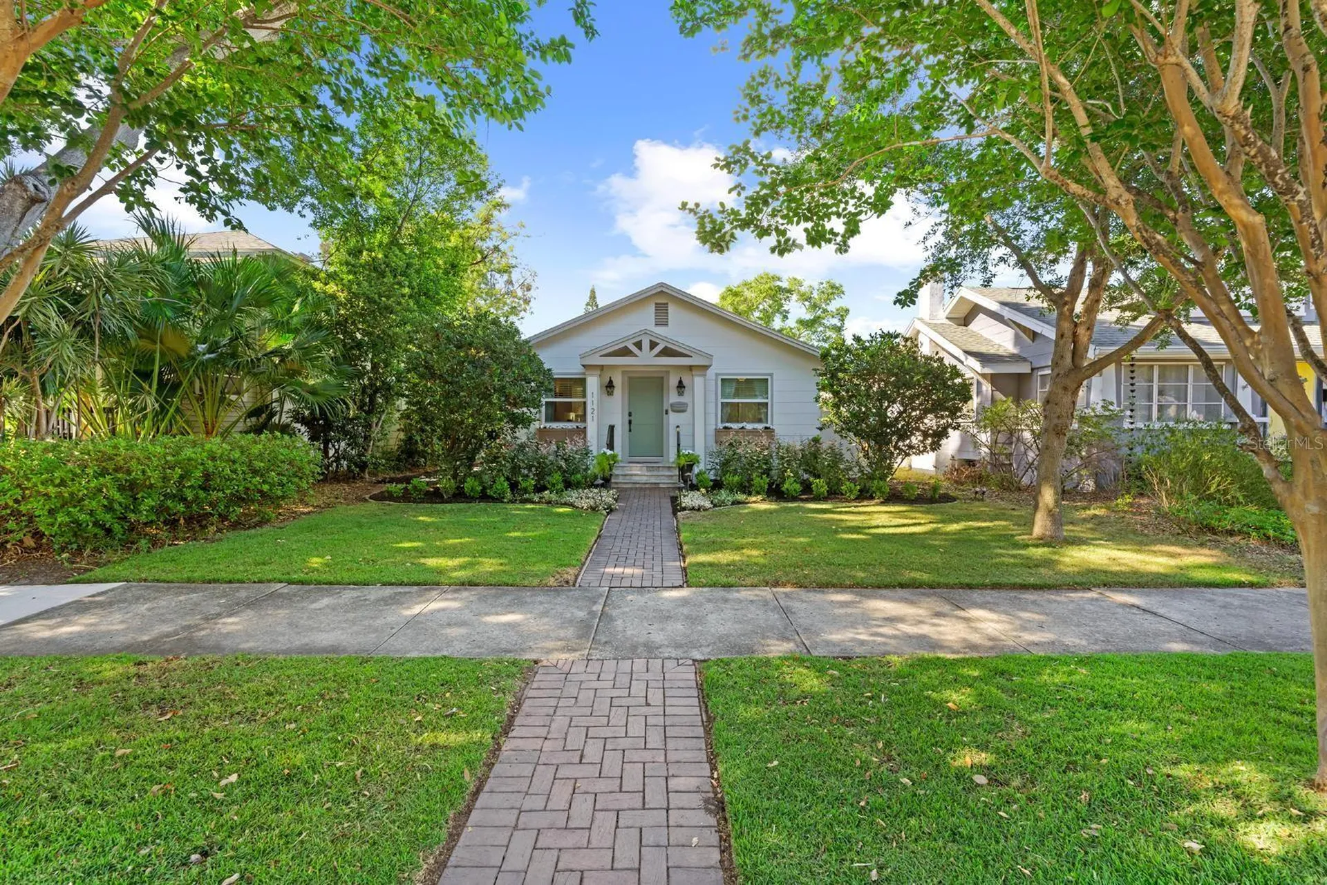 1121 21st Avenue N St Petersburg FL 33704
