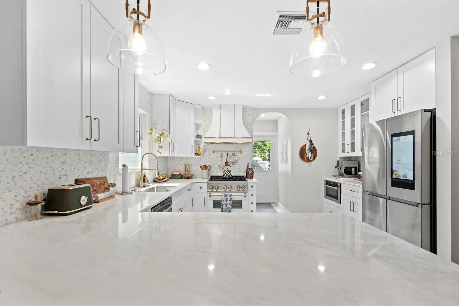 1121 21st Avenue N St Petersburg FL 33704