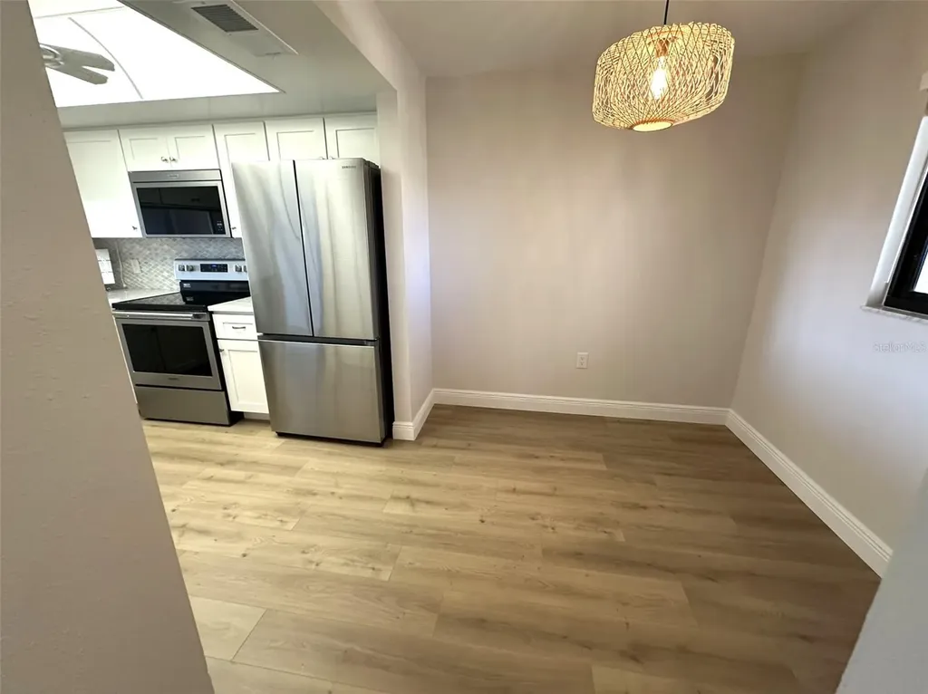 126 1st Street E Tierra Verde FL 33715