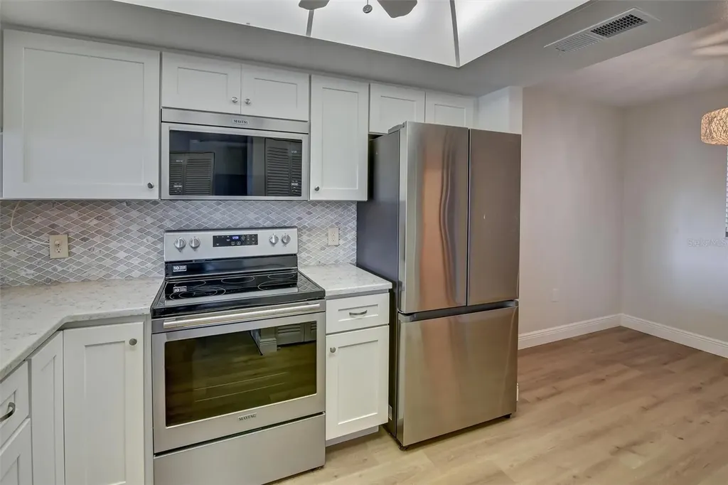 126 1st Street E Tierra Verde FL 33715