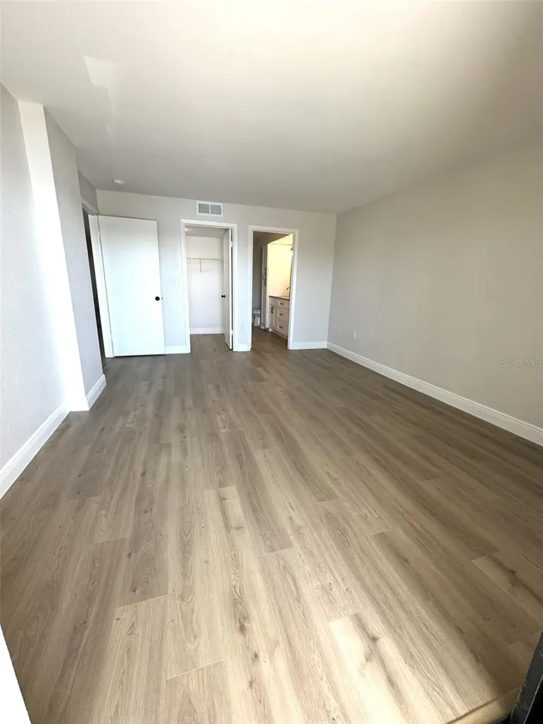 126 1st Street E Tierra Verde FL 33715