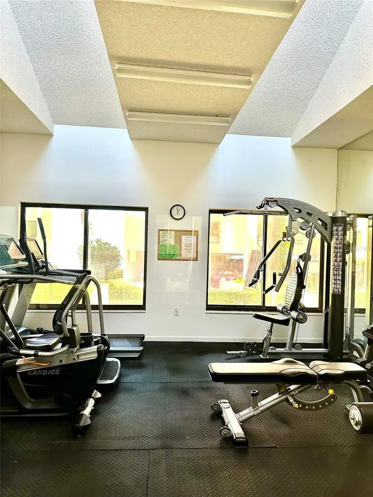 126 1st Street E Tierra Verde FL 33715