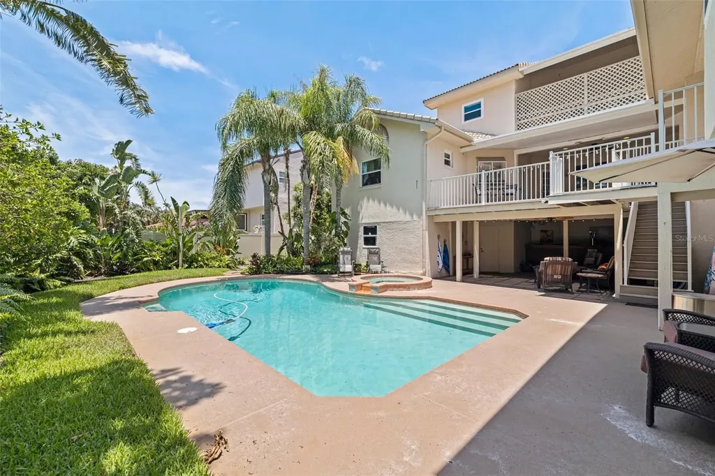 1156 2nd Avenue S Tierra Verde FL 33715