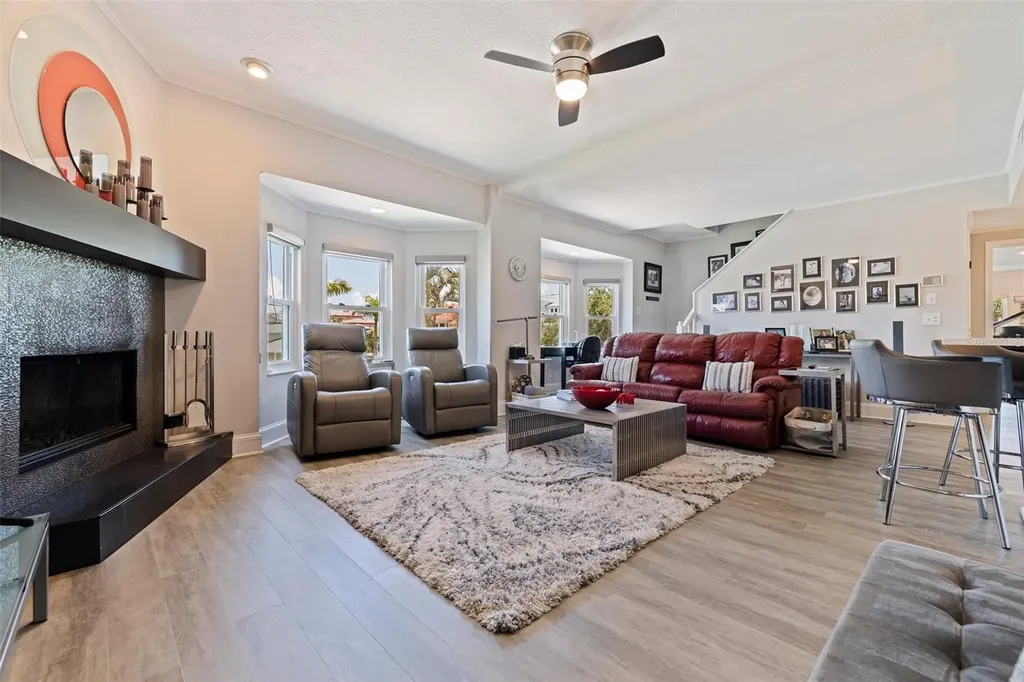 1156 2nd Avenue S Tierra Verde FL 33715