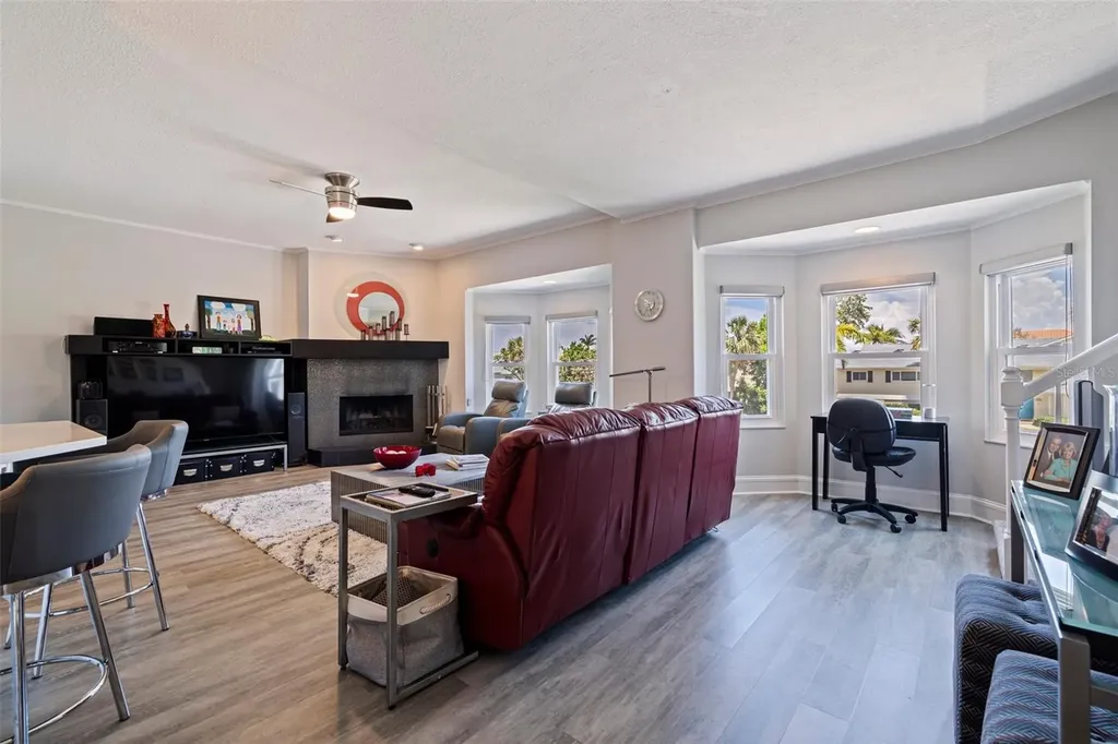 1156 2nd Avenue S Tierra Verde FL 33715