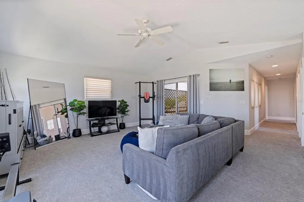 1156 2nd Avenue S Tierra Verde FL 33715