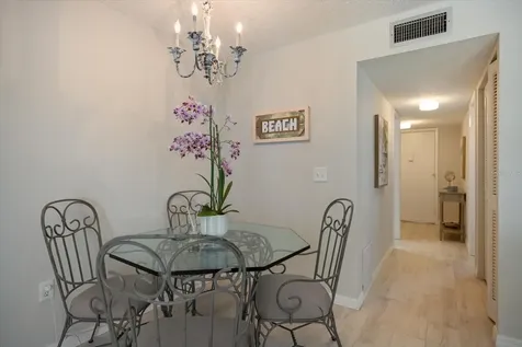 1604 Stickney Point Road Sarasota FL 34231
