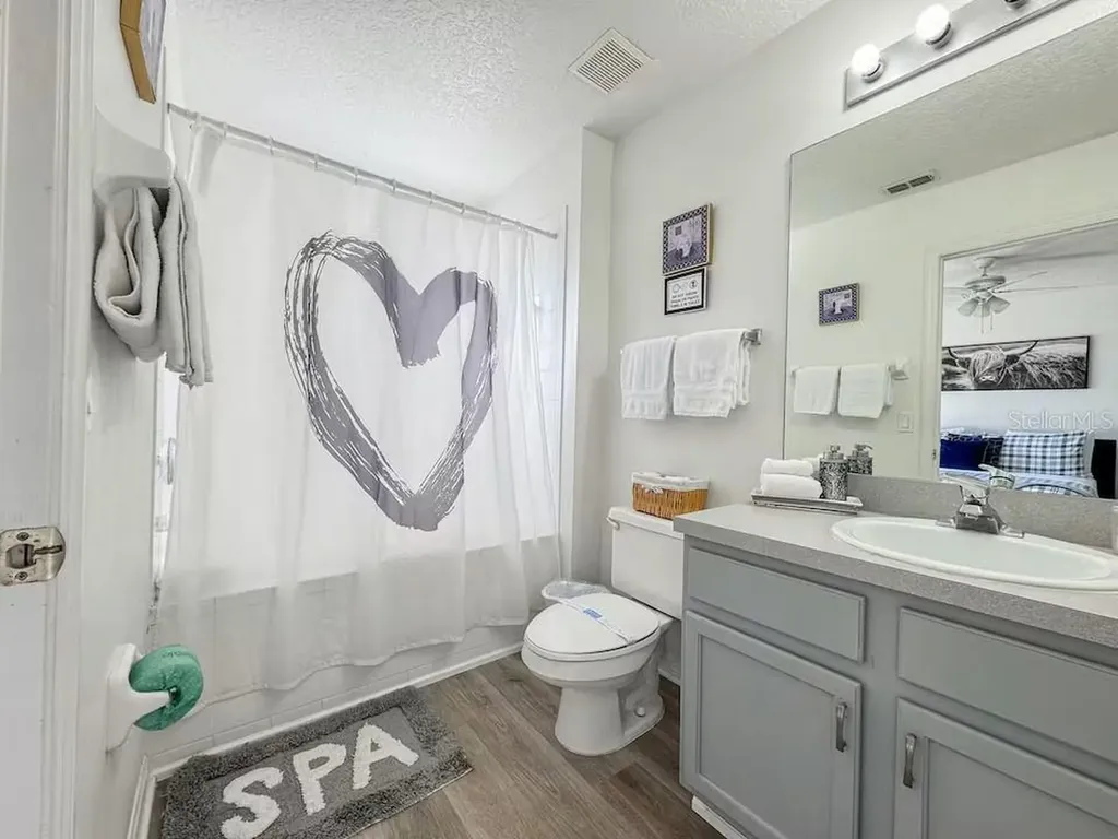910 Park Terrace Circle Kissimmee FL 34746